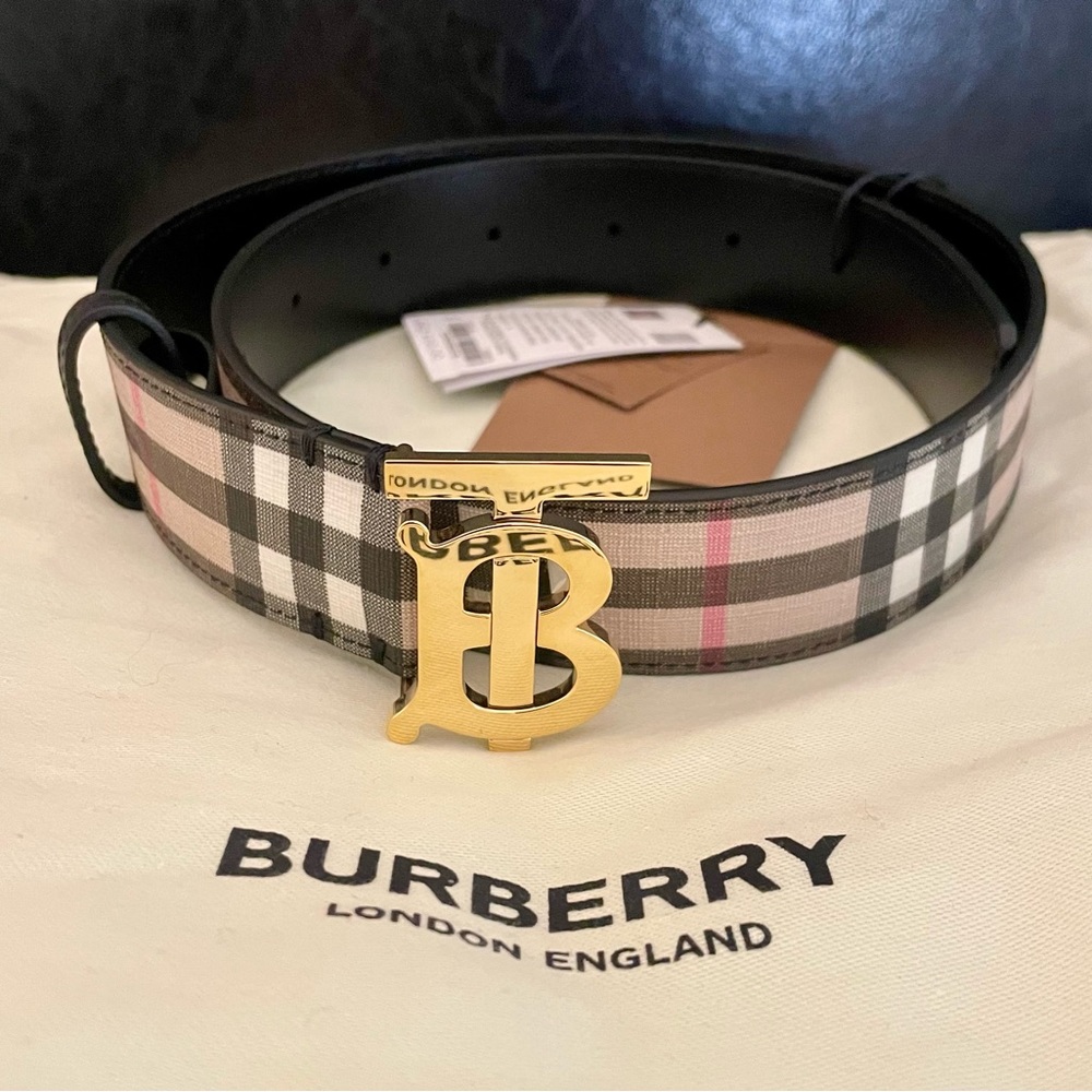 BNWT Burberry Vintage Check TB Belt - Size 26 / 65. Retail price: $410